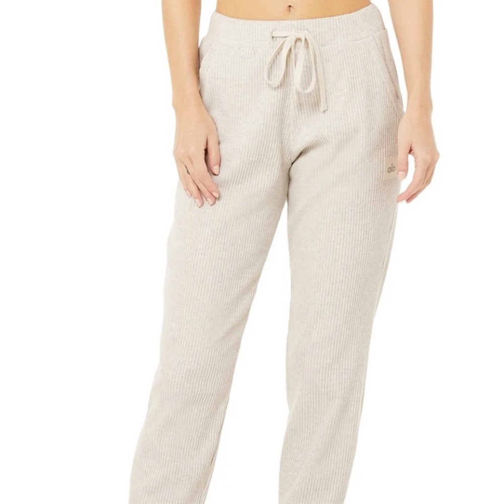 Alo Muse Sweatpants